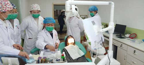 兰州值得去的半口种植牙医院排行榜结果公布，甘肃省人民医院口腔科半口种植牙满意度贼高力争首位
